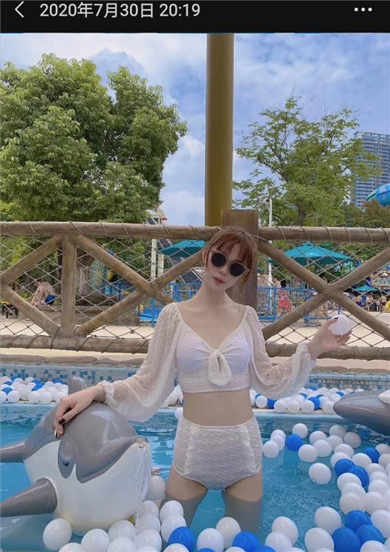 最有性价比的1次，19岁超嫩，童趣，下面粉嫩